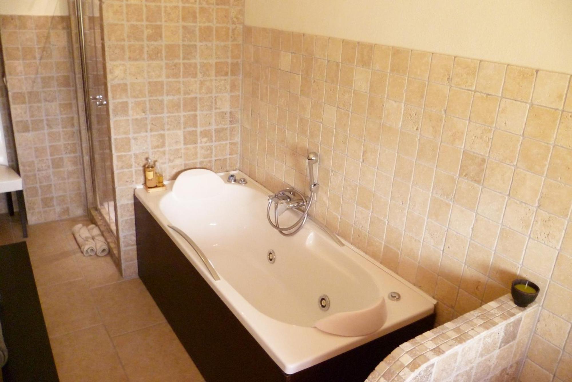 B&B Colle Di Terria Country House Contigliano Exteriér fotografie