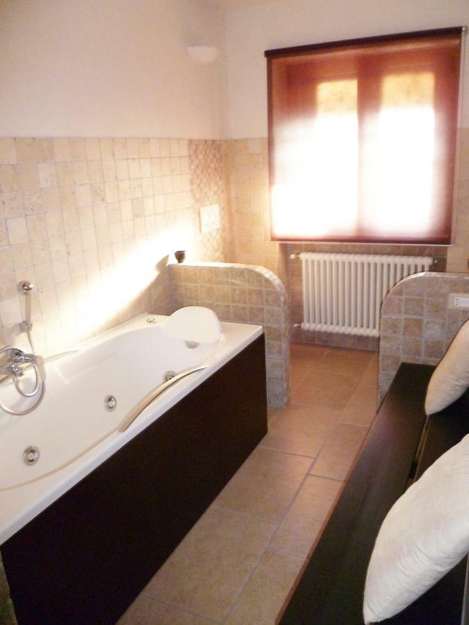 B&B Colle Di Terria Country House Contigliano Exteriér fotografie