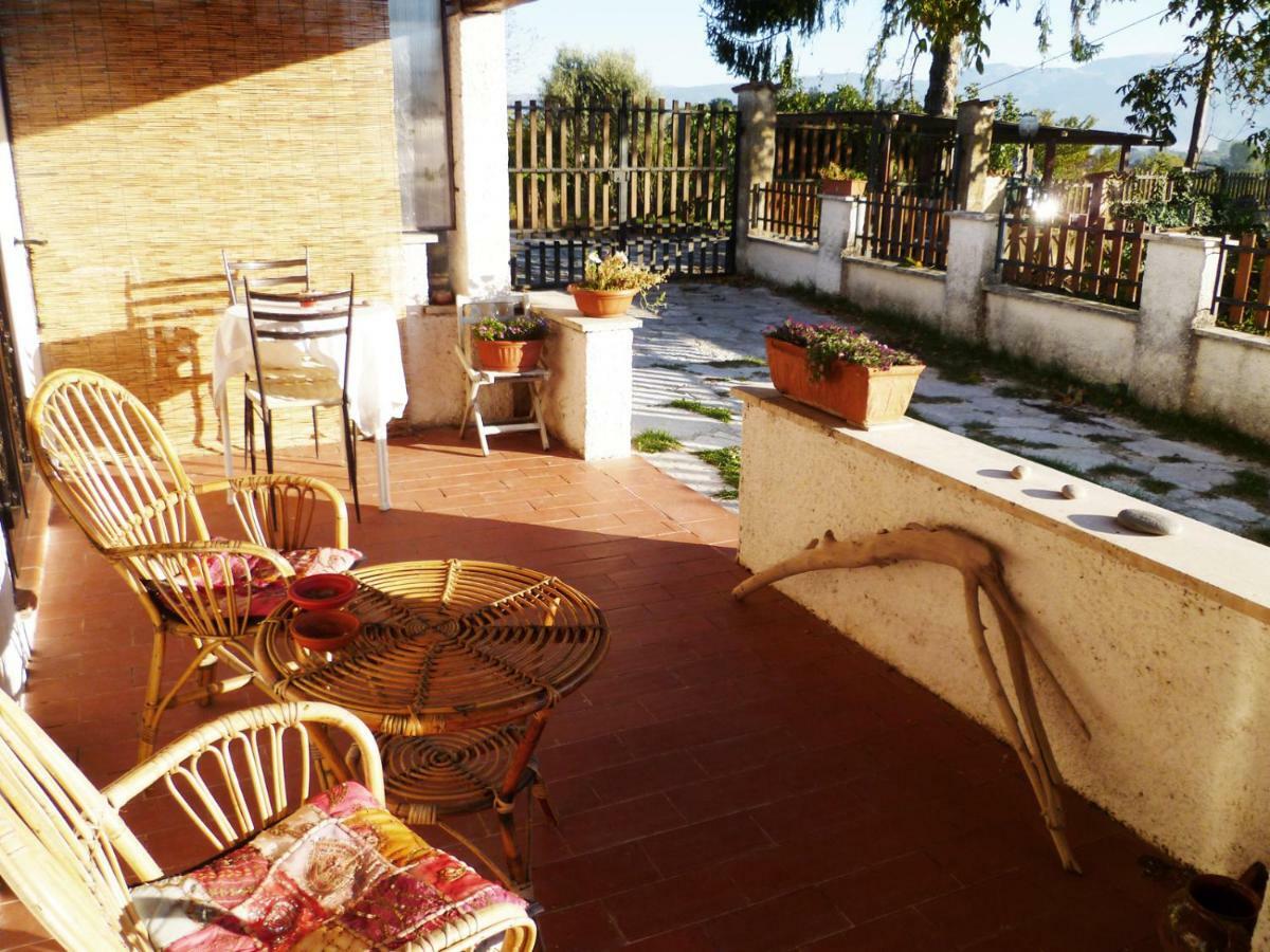 B&B Colle Di Terria Country House Contigliano Exteriér fotografie